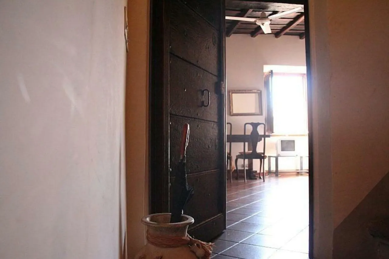 Portico D'Ottavia, The Ancient Rome Apartman