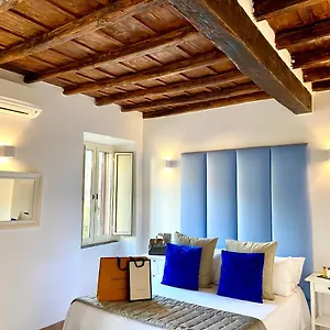 Holiday home Palace Fontana Di Trevi House, Rome
